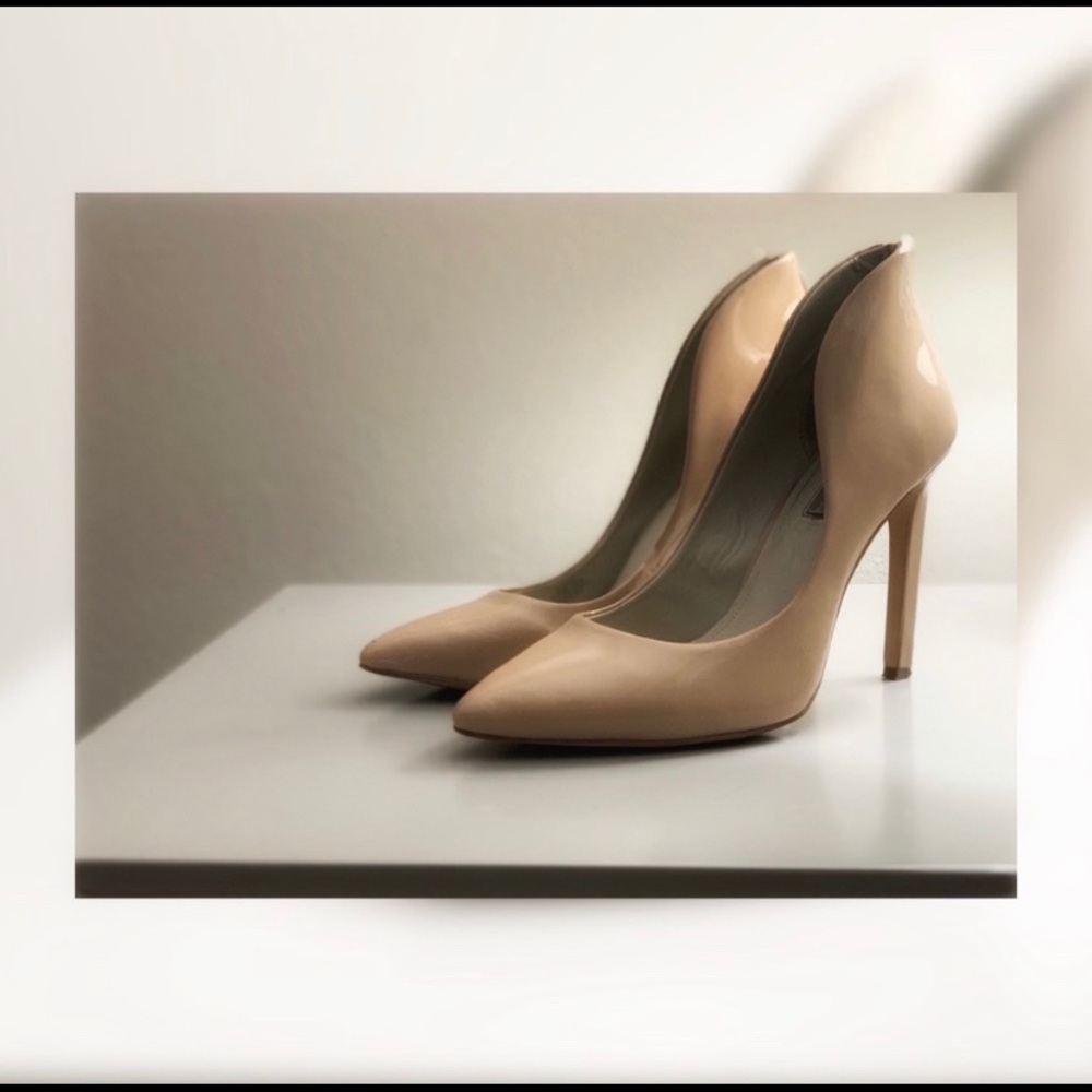 BCBG zipper back sexy stiletto heels